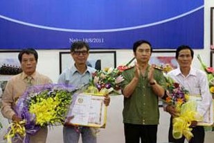 Trao giải Cuộc thi ảnh “An ninh và Cuộc sống”